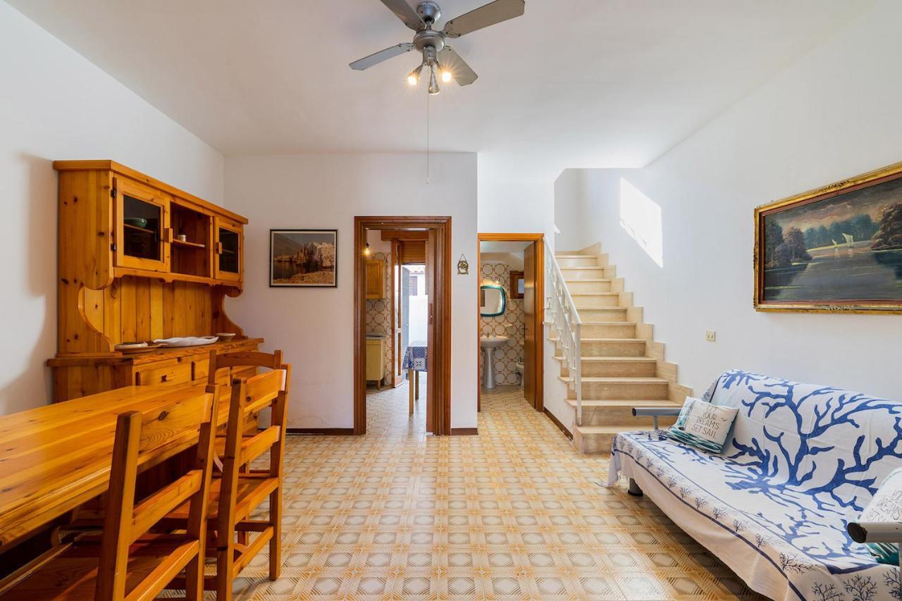 Villa Villino Sabrina Con Piscina Torre Lapillo Esterno foto